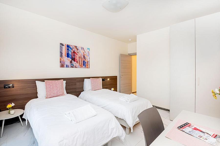 Atlantis Holiday Suites Marsalforn Екстериор снимка